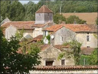 Village Charentais, Poursac se situe en région ...