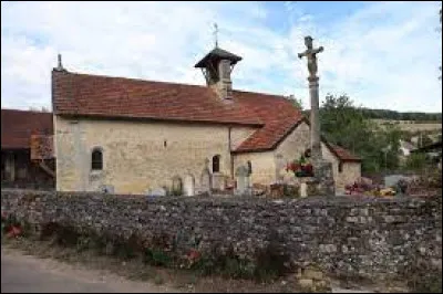 Petit village Côte-d'Orien de 36 habitants, Saint-Hélier se situe en région ...