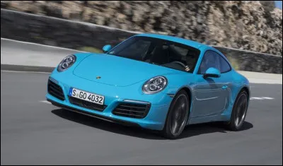 Quel est le nom de cette voiture qui compte près de 400 chevaux ?