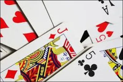 Hors atout au jeu de la Belote, quelle est la valeur du "9" ?