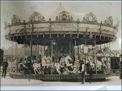 Carrousel : Durant quel siècle ce type de manège est-il apparu ?