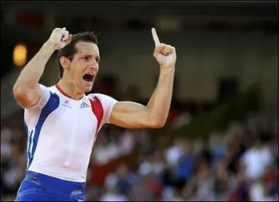 Quel perchiste a remport la mdaille d'or lors de ces championnats d'Europe ?