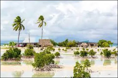 Le changement climatique représente une menace majeure pour le Kiribati en raison de son faible relief.