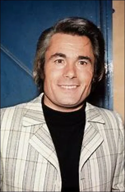 Qui interprétait "Elle était si jolie" ?