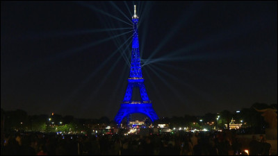 Quelle ville est célèbre pour sa tour Eiffel emblématique ?