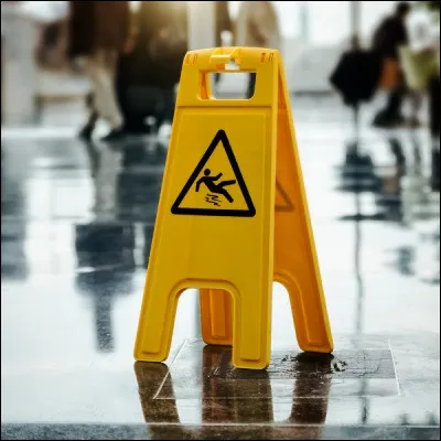 Quel objet est lancé en faisant un pas glissé ?