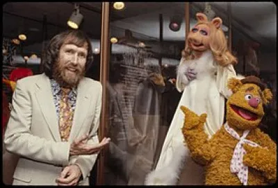 Qui a assuré la voix française de Piggy la cochonne dans la série télévisée Muppets ?
