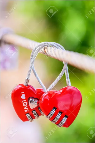 Situation 1 : Tu croises ton/ta crush dans la rue ; quelle est ta r&eacute;action ?