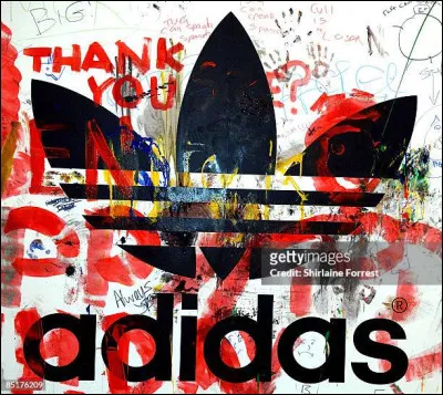 À quelle marque de vêtements ce logo appartient-il ?