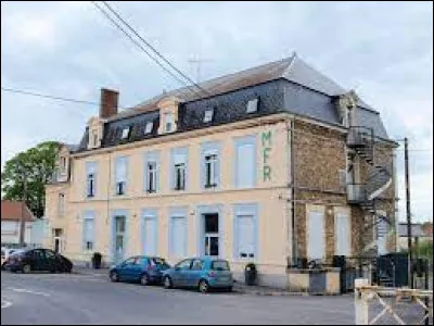 Village de l'arrondissement de Rethel, Lucquy se situe dans le département ...