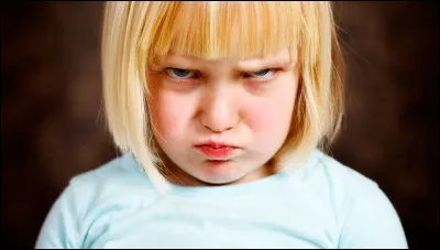 Celui qui est rouge de rage :