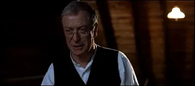 Quelle est cette comédie dramatique avec Caine ?