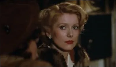 Cinéma : Quel cinéaste est le réalisateur du film "Le dernier métro" qui a reçu dix César en 1981 ?