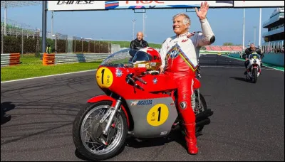 Cest le plus grand champion de lhistoire avec ses 15 titres de champion du monde, il sagit de