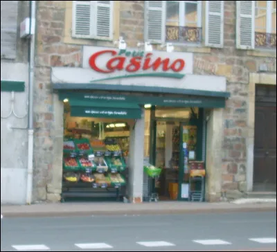Petit Casino : les commerces de proximité portant cette enseigne seront-ils aussi rachetés par Intermarché qui rachète de façon certaine les "Géant Casino" ?