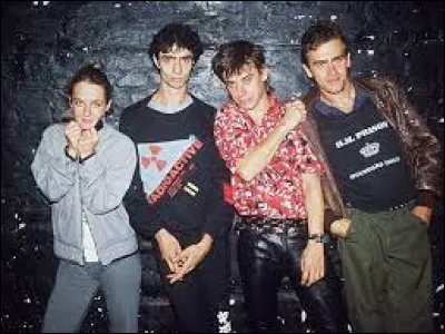 Quel groupe a chanté la chanson "Un autre monde" ?