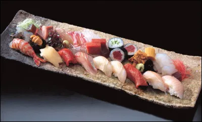 Le chinchard est un poisson méconnu en France, comparé au maquereau. Mais quel est le pays où il est adoré et dégusté cru ?