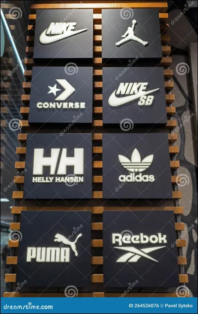 Quel est le logo d'Hummel ?