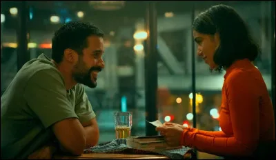 Quelle série Netflix est représentée à travers cette photo ? On y suit les aventures mouvementées de Lyna.