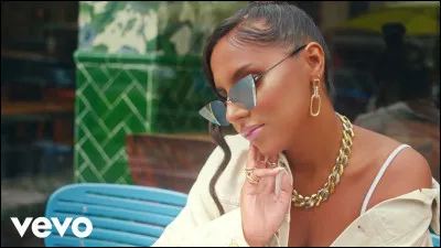 Qui est cette chanteuse ?