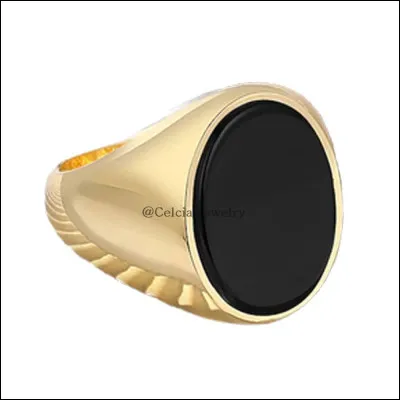 De quelle manière Épine devient-elle reine ?