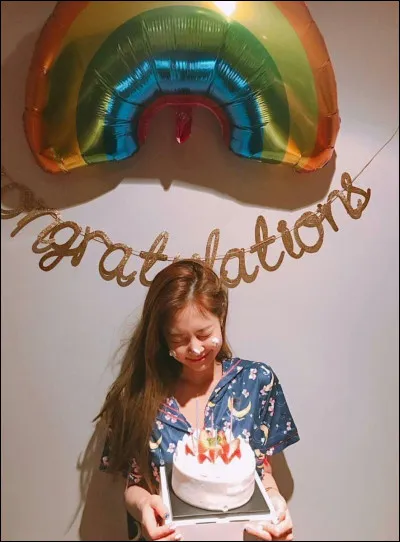 Quel âge a-t-elle (18 mars 2024) ?