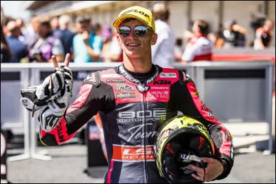 Il a signé son premier podium lors de sa deuxième course, en 2022 pour y remonter deux fois, mais na jamais gagné de course, qui est-ce ?