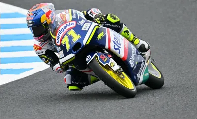 Lancien rival de Jaume Masia est lui aussi passé en Moto2, il a manqué le titre de quelques points, en 2023, mais a clôturé sa saison avec une victoire, quel est ce pilote ?