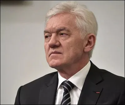 Parcours sans faute jusqu'en février pour Viatcheslav Rovneïko (59 ans), ancien ''collègue'' du président au KGB reconverti en oligarque prospère (Urals Energy). Que lui arrive-t-il, le 23 précisément ?