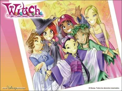 Comment s'appelle la fille avec la robe verte ?