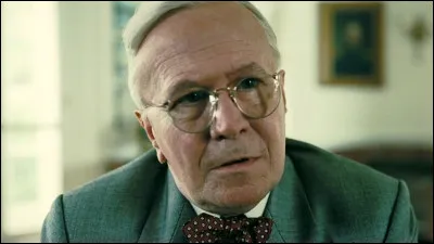 Ce film historique avec Oldman est...