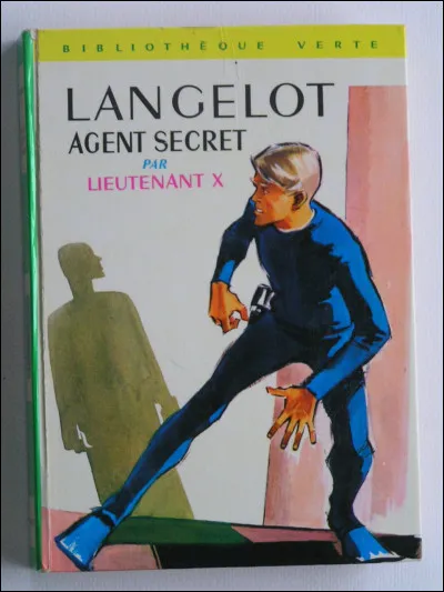 Qui est le chef direct de « Langelot » orphelin de 18 ans devenu agent secret ?
