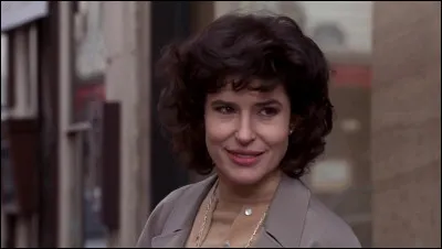 Comment s'intitule cette comédie romantique avec Ardant ?