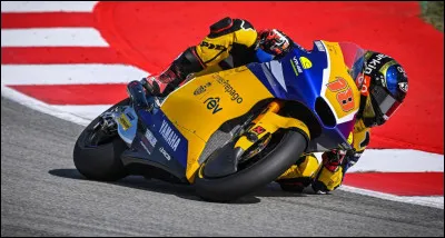 En Moto2, Manuel González signe sa première pole position, à quelle place son coéquipier a-t-il fini ?