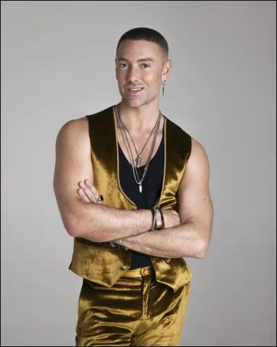 Avec qui danse-t-il ?