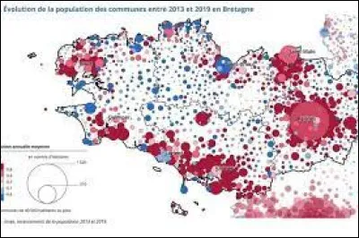 D'après le recensement de 2021, combien de personnes vivent en Bretagne ?