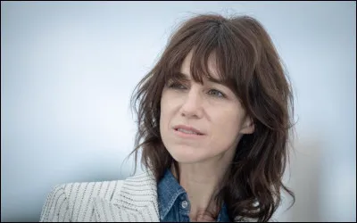 Qui est le compagnon de Charlotte Gainsbourg ?