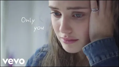 Qui a chanté la chanson "Only You" qui apparait à la fin de la première saison ?