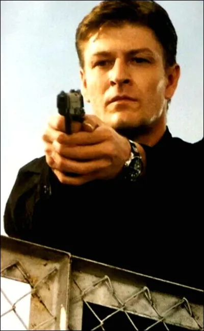 (Goldeneye) Les parents d'Alec Trevelyan étaient :