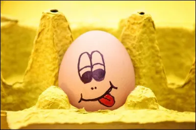 Savez-vous ce qu'elle osait lui dire ? Avec ton crâne d'uf, on dirait...