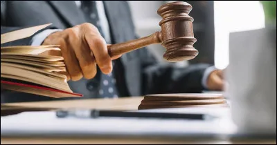 Quand on n'est pas satisfait de son premier jugement, juste après, on peut...