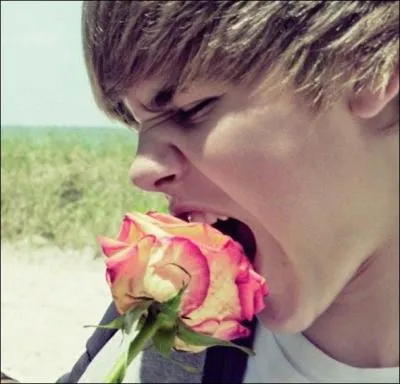 Comment s'appelle le concours auquel il est arriv deuxime  l'ge de 12 ans ?