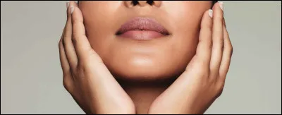 De combien de couches principales la peau est-elle composée ?