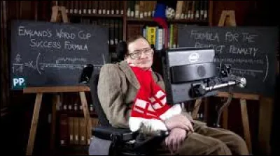 Quelle théorie de la gravité a proposée par Stephen Hawking a été publiée en 2010 dans son livre "The Grand Design" ?