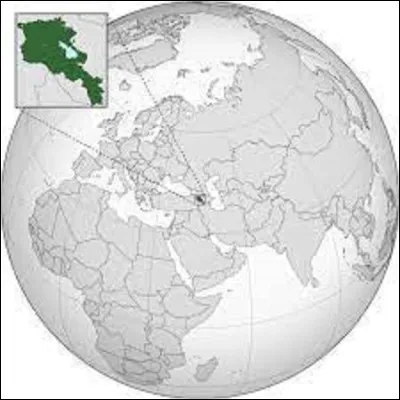 De quel pays d'Asie Occidentale six rois prénommés Léon régnèrent-ils ?