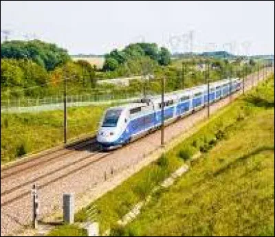 Quelle est la vitesse maximale atteinte par le TGV lors de son record de vitesse en 2007 ?
