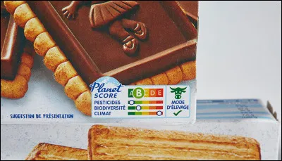 Durcissement du Nutri-score dès janvier 2024 !
Coïncidence ou pas, une certaine marque, qui donne envie de se mettre à l'islandais, l'a discrètement fait disparaître de ses emballages...