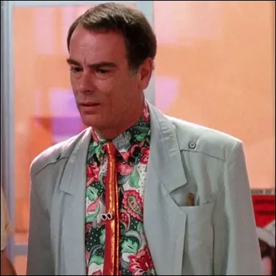 Dans quelle série télévisée le héros est-il aidé par lhologramme Al et lordinateur Ziggy ?