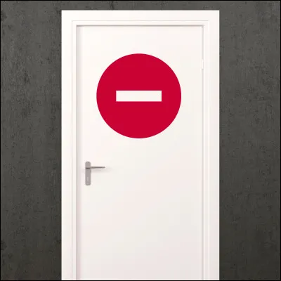 Complète la phrase : Si __ continue, tu seras privé de sortie !