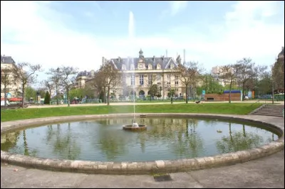 Les chats étaient vénérés en Italie.